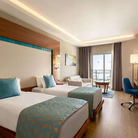 Ramada & Golf Kusadasi