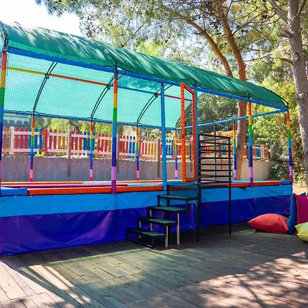 Ramada & Golf Курортный комплекс Кушадасы