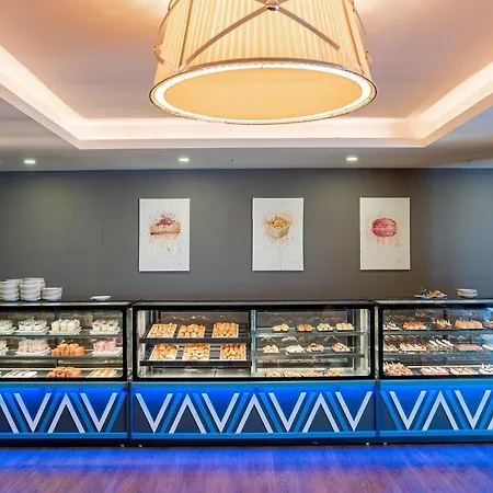 Ramada & Golf Курортный комплекс 5*