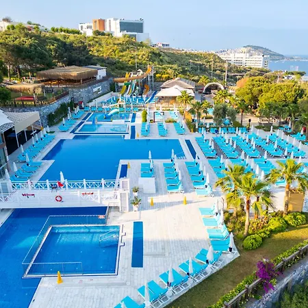 Ramada & Golf 5* Кушадасы