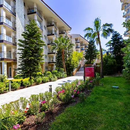 Ramada & Golf 5* Кушадасы