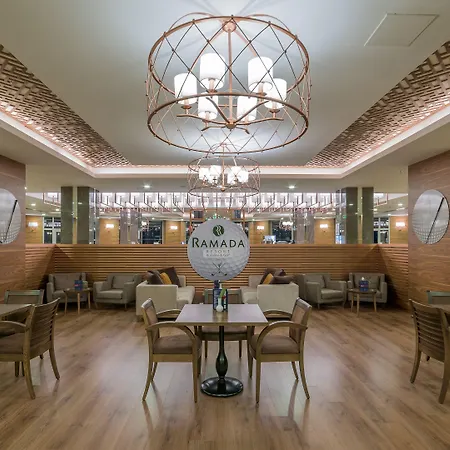 Ramada & Golf 5* Kusadası