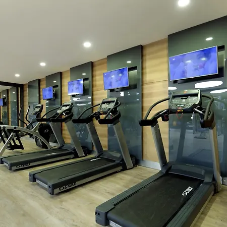 Complex Ramada & Golf Kusadası