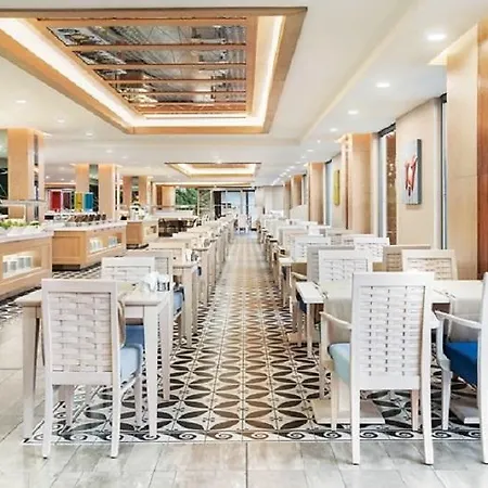 Ramada & Golf Resort 5*