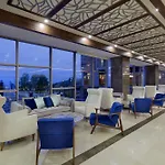 Ramada & Golf 5*